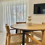 Orfanos 5 *